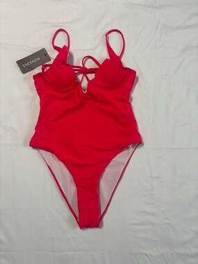 SHESHOW Women's Solid Red U-Wire One-Piece Swimsuit